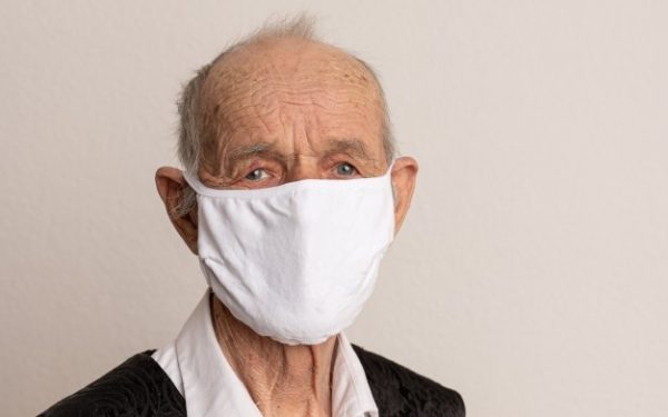 محافظت از سالمندان مبتلا به آلزایمر در برابر کرونا